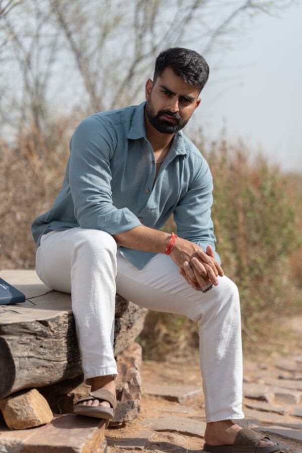 Classic Hue Linen Shirt - Sky blue